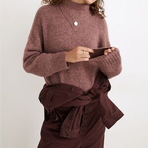 Madewell Dillon Mockneck Pullover Sweater
Heather Loganberry Size S